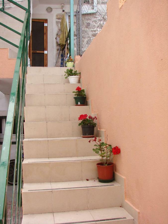 Cosy Accommodation In The Center Of Split Extérieur photo
